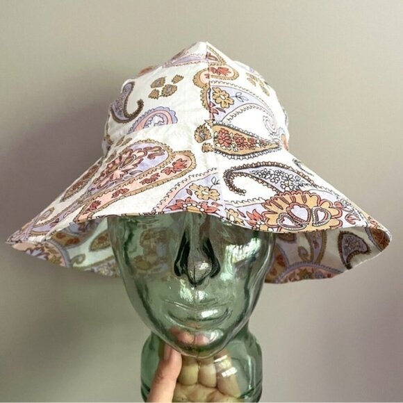 Seed Heritage Floral Paisley Bucket Hat - S/M, BNWTs - Picture 3 of 9